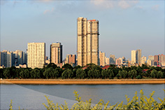 华远·华中心 278户(210~480 m² /户)  配送空调:VRV-N 4426HP 竣工:2013.12